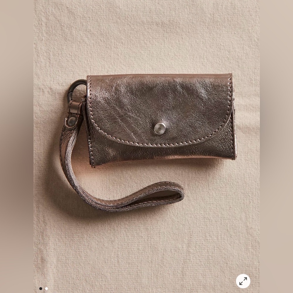Free People Leather Bag Lanyard. NWT. Metallic